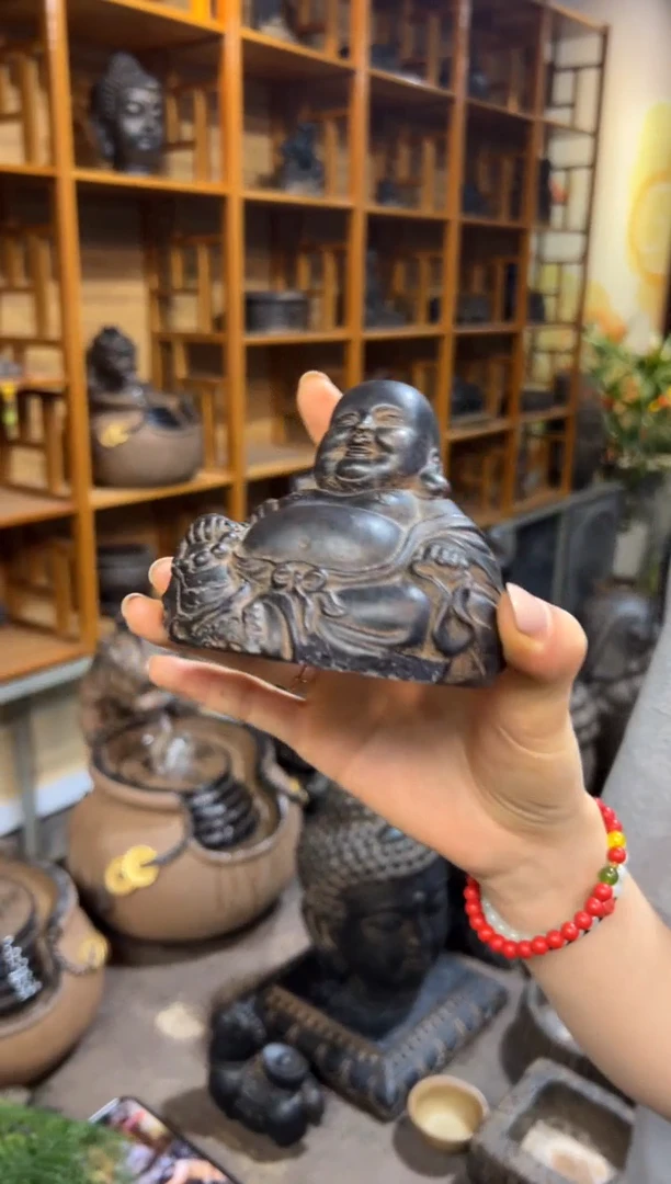 陶土【火山泥】未来佛