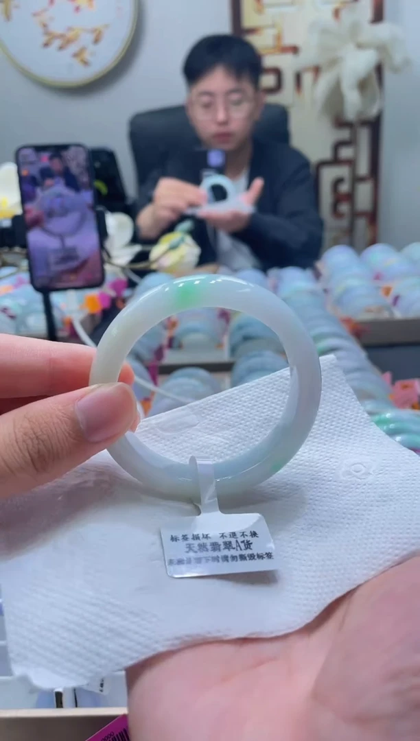 未镶嵌手镯翡翠216-53