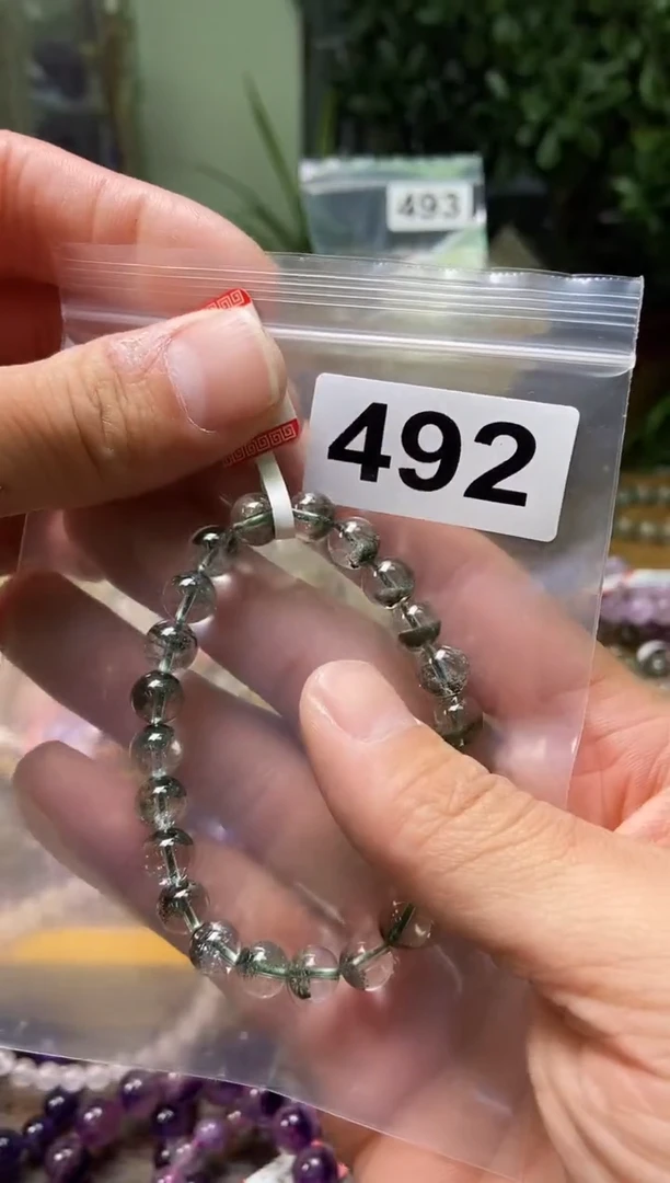 【闪购商品】水晶492未镶嵌多样性发货绿幽灵