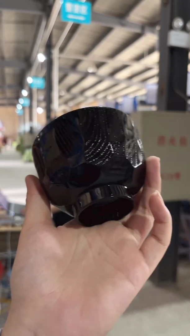 瓷ニュー3.2寸亀甲小吸椀　黒（