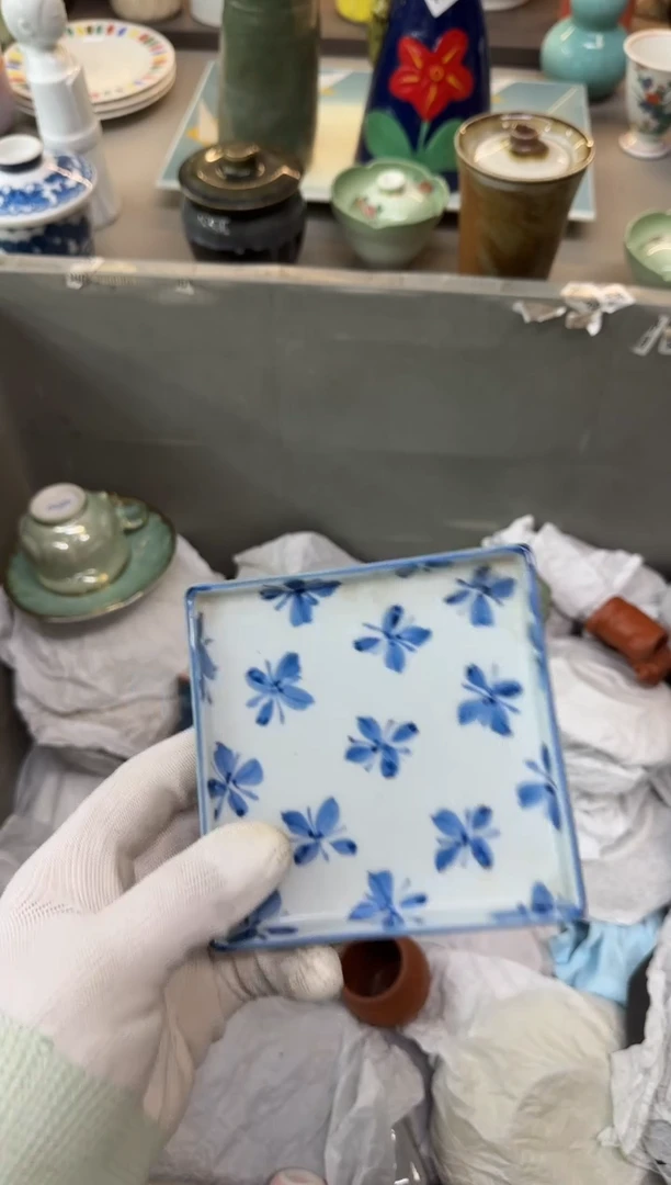 1人***村瓷器瓷器瓷器瓷器