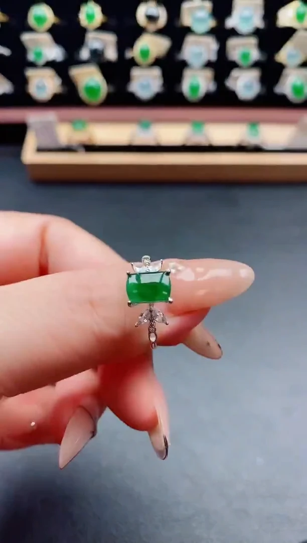 银S925镶嵌戒指翡翠1