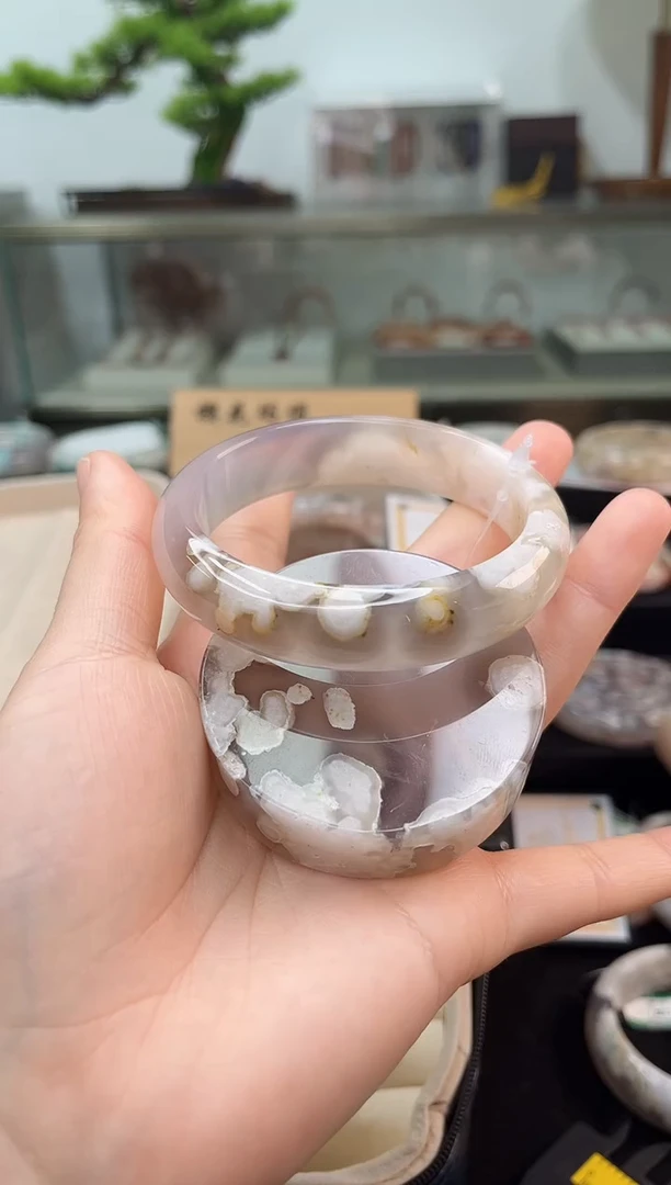 未镶嵌手镯石英质玉62圈口（赠品镯心）310275
