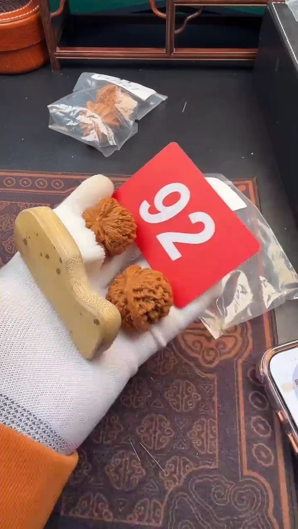 把件文玩核桃38核王