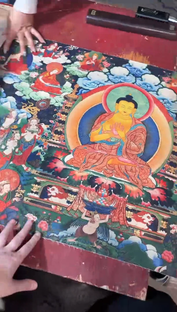 卷轴画龙妹的唐卡tk16