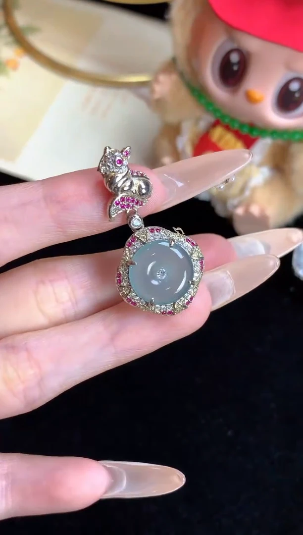 翡翠未镶嵌颈饰翡翠平安扣