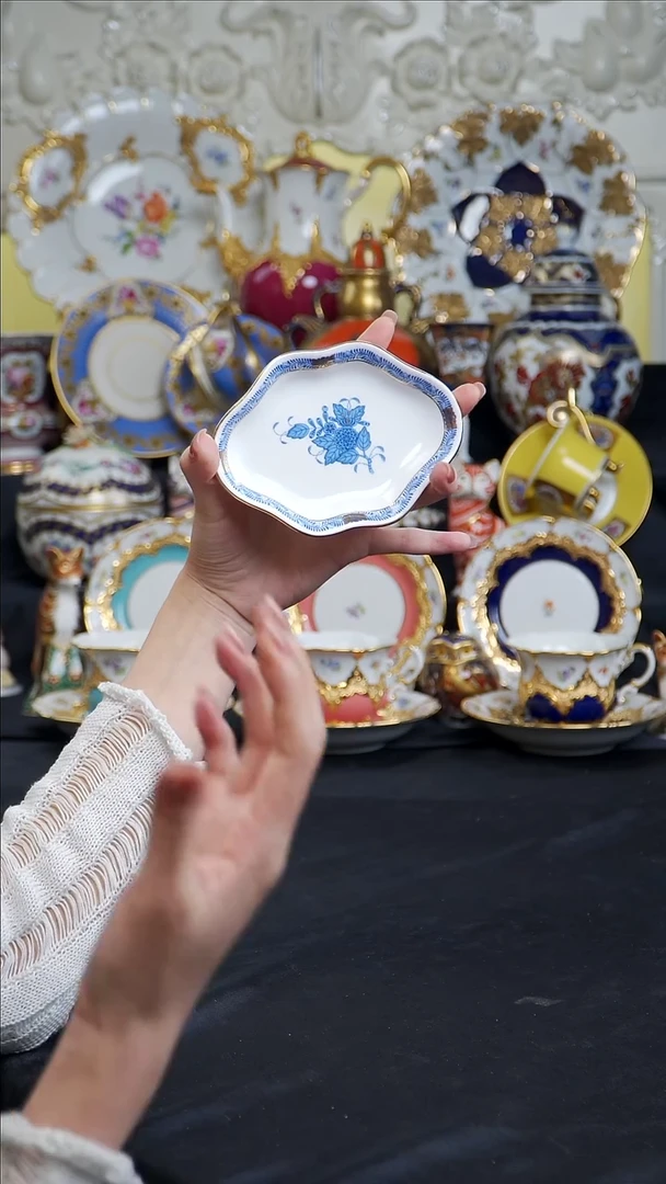 骨瓷婷婷中古器物如图所示11