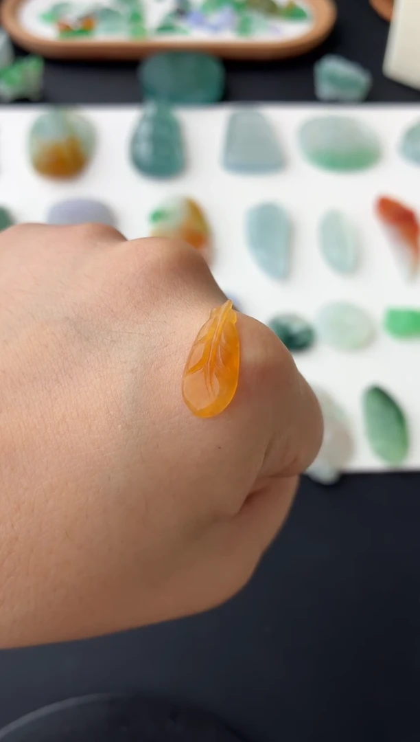 未镶嵌定制翡翠翡翠