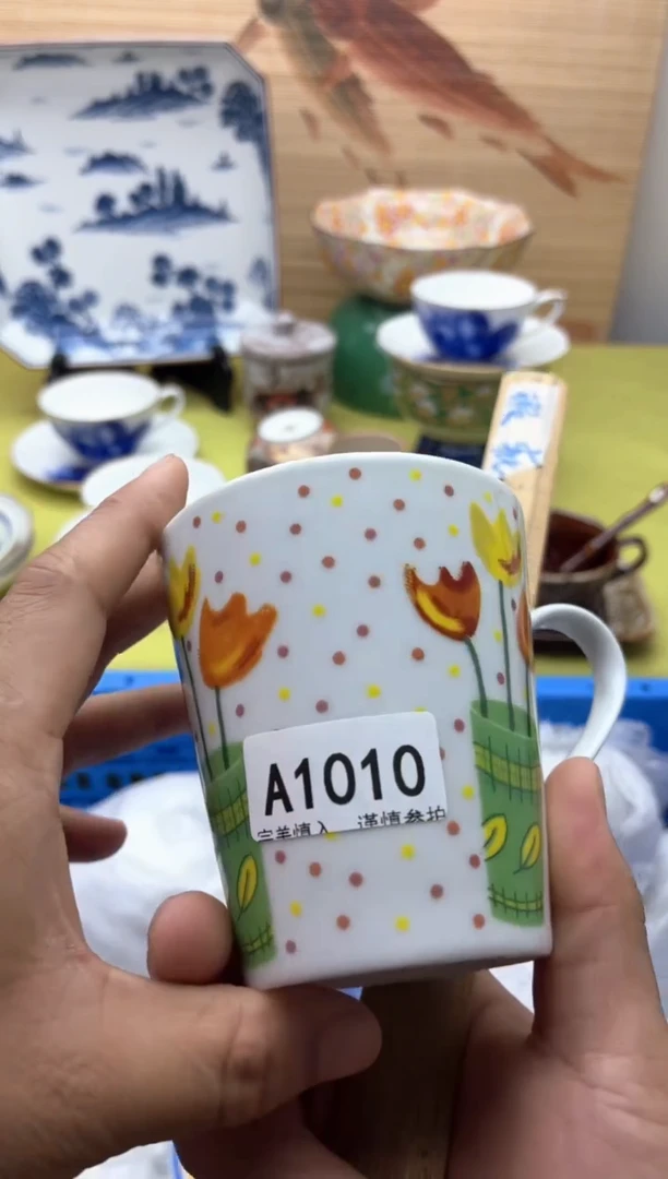 瓷片嫣*1010