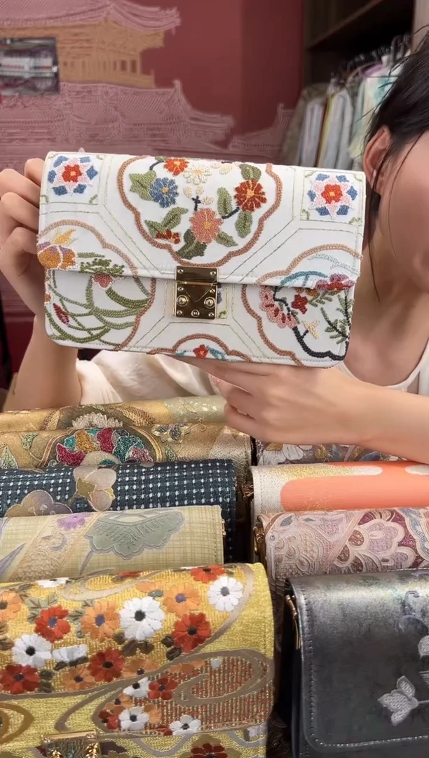刺绣非遗唐锦包包