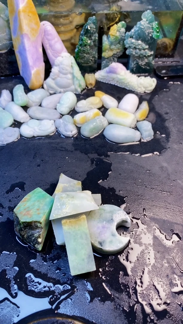 颈饰未镶嵌翡翠天然翡翠153