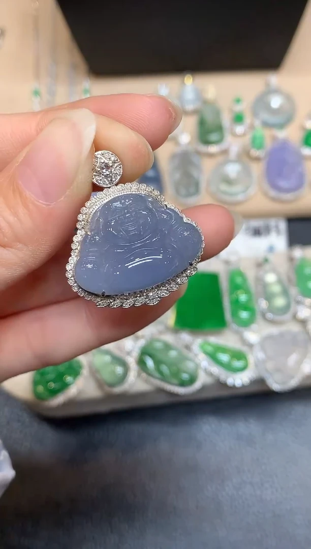 吊坠(不含链)18K金镶嵌翡翠佛公【无服务费【紫货有些许色差