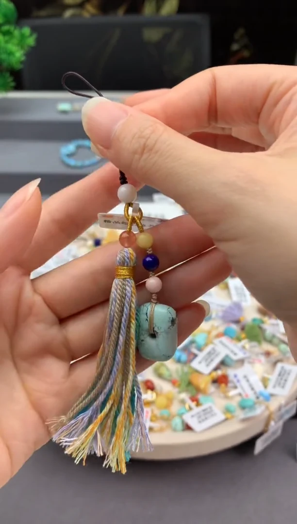 未镶嵌挂件南红玛瑙W204