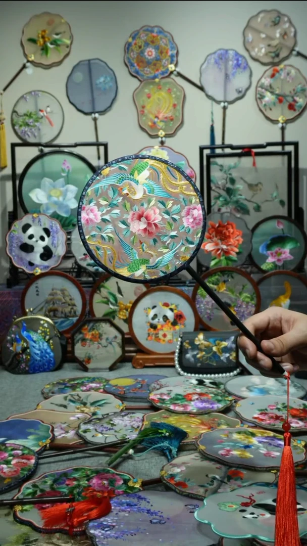 刺绣纯手工苏绣双面绣艺术品