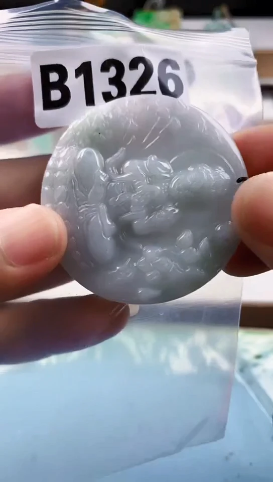 翡翠未镶嵌颈饰天然翡翠吊坠挂件