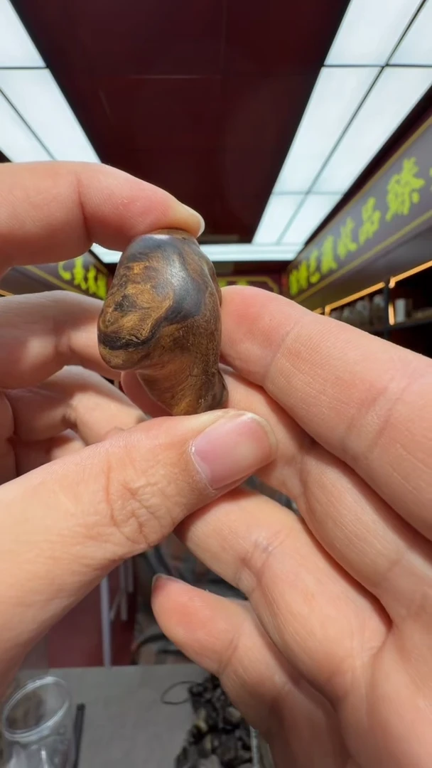 沉香沉香香囊用****1多样性发一