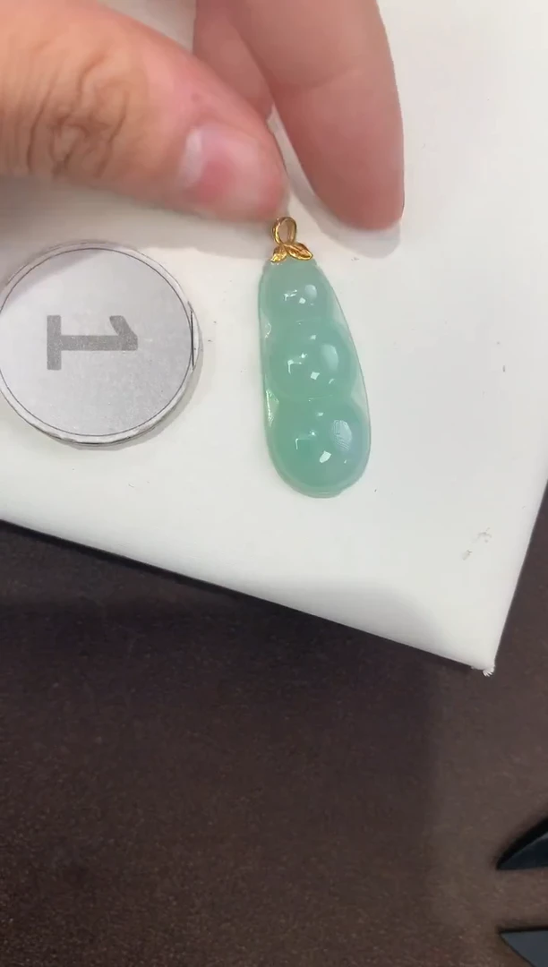 颈饰18K金镶嵌翡翠天然缅甸A货翡翠