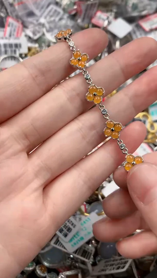 银S925镶嵌戒指翡翠666         8