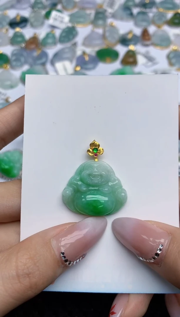 【闪购商品】翡翠颈饰18K金镶嵌天然翡翠A货