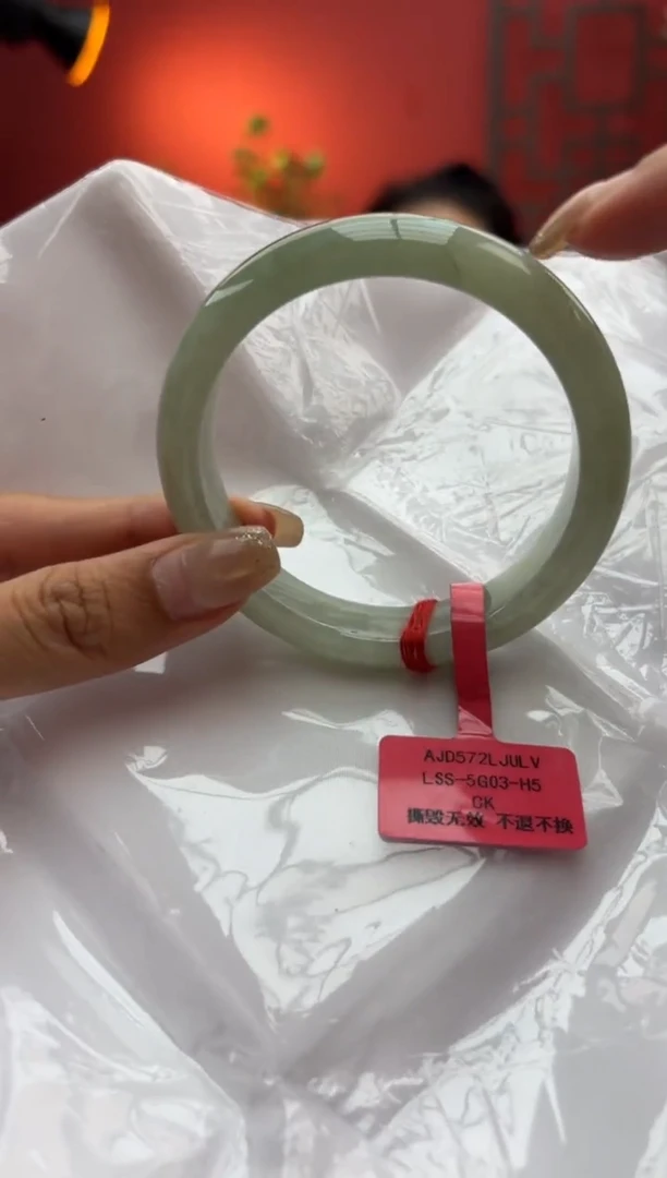 未镶嵌手镯翡翠翡翠手镯3