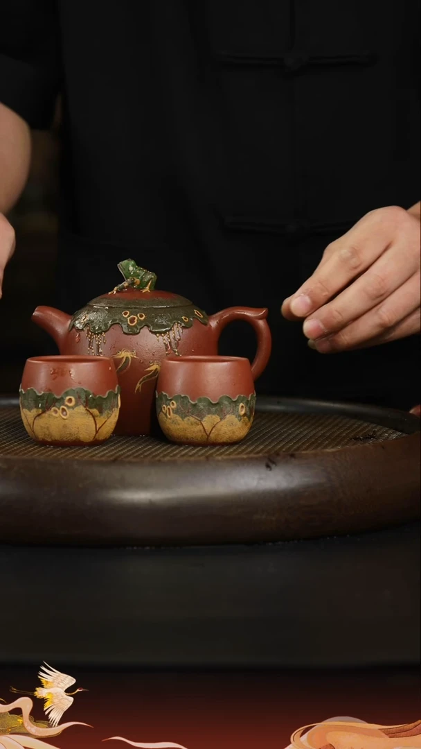茶壶紫砂紫砂壶75  红皮龙 荷塘月色