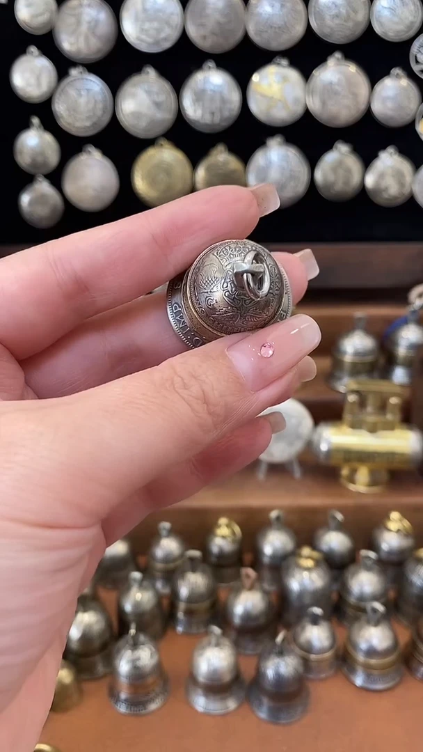 乔治六世两县令铃铛微瑕