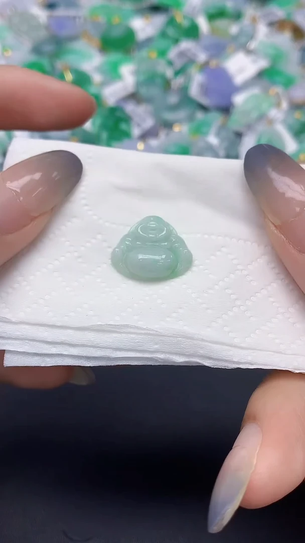 翡翠未镶嵌颈饰天然缅甸a货翡翠