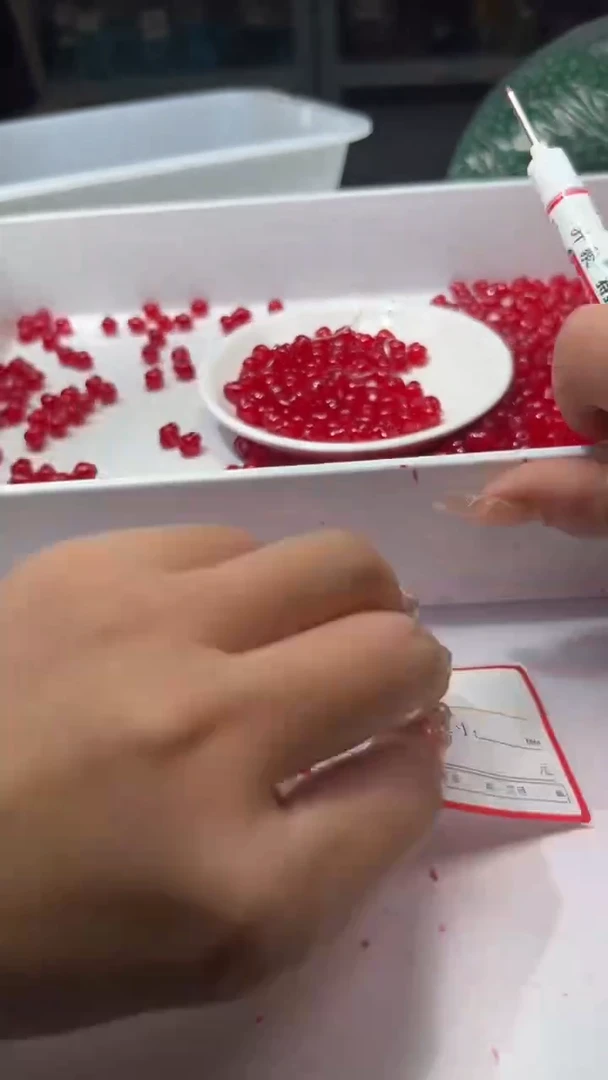 未镶嵌颈饰玛瑙/玉髓a028鸽血红铃铛珠9*8mm*15颗