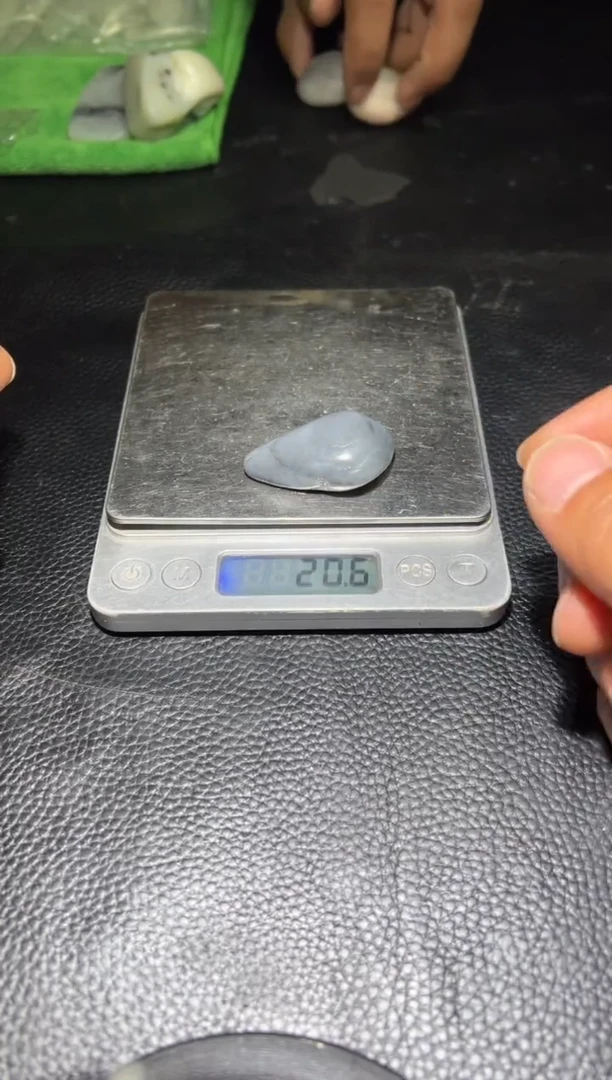 未镶嵌和田玉珠宝奇石12