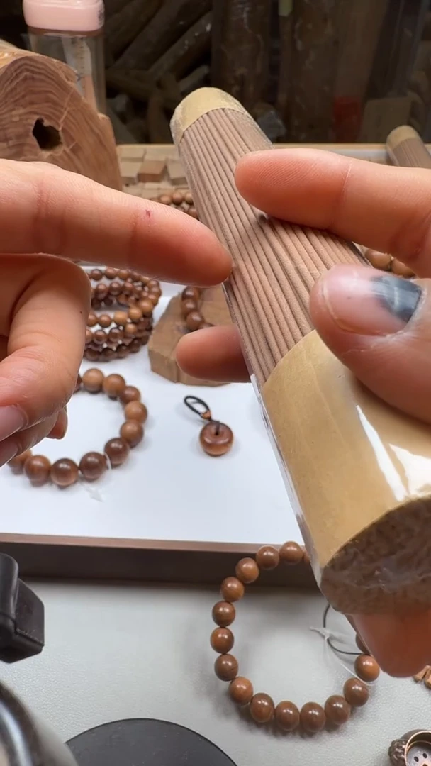 檀香木其他风化料线香100克