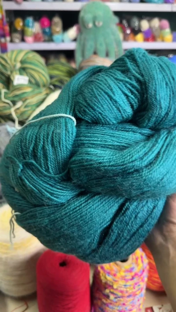 羊毛纯羊毛孔雀蓝1斤