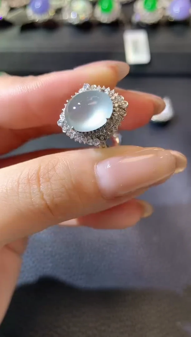 【闪购商品】翡翠戒指18K金镶嵌A19翡翠