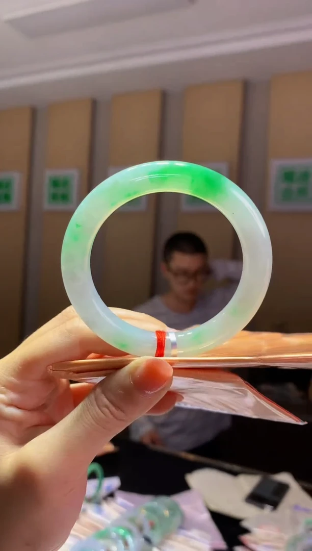 未镶嵌手镯翡翠-C113 圈口53 全款8.5万 定金2万