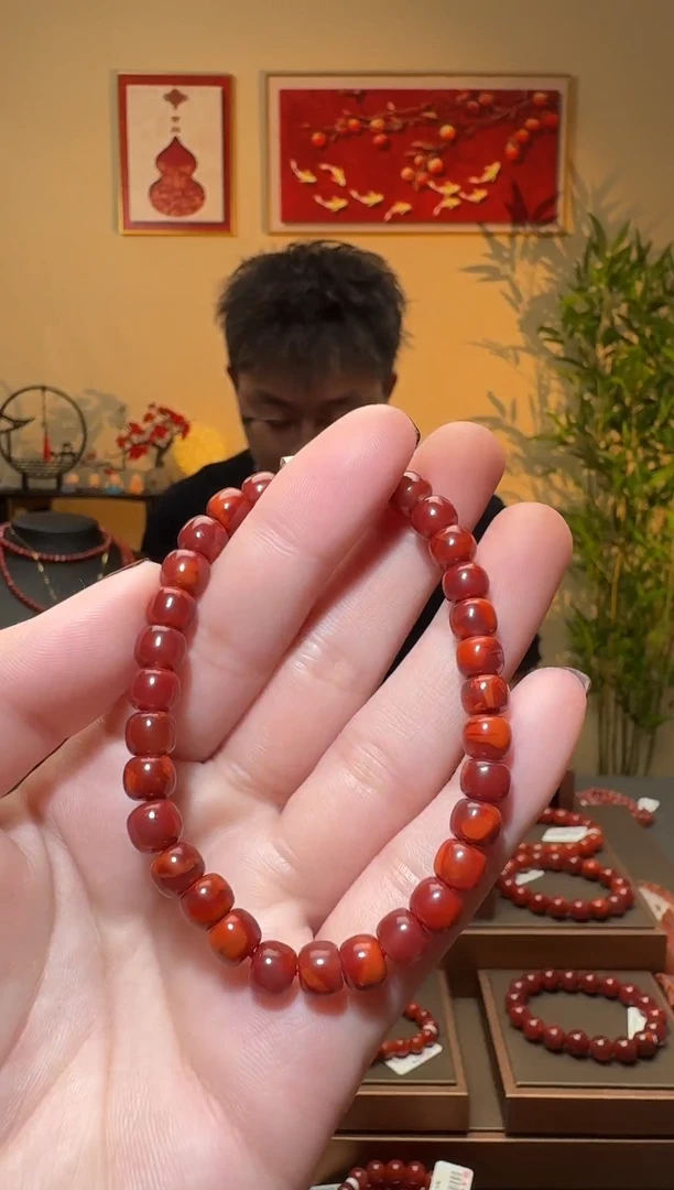 【闪购商品】南红玛瑙手串未镶嵌一条6mm+ 多样性发货