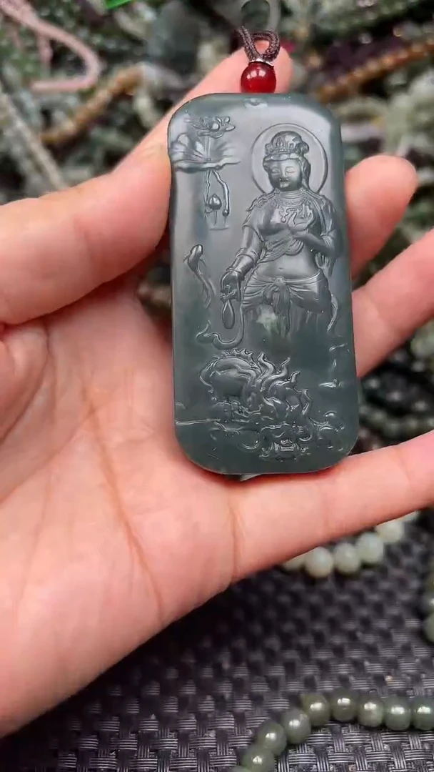 颈饰未镶嵌和田玉1
