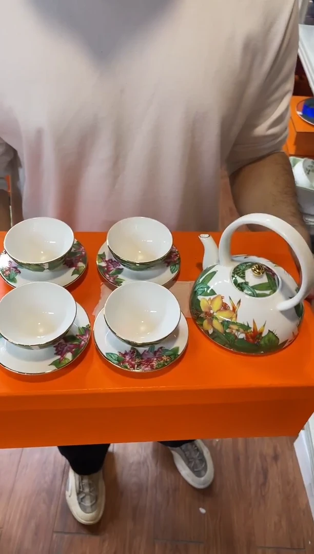 杯鸿辉家品牌瓷器，京东包邮！