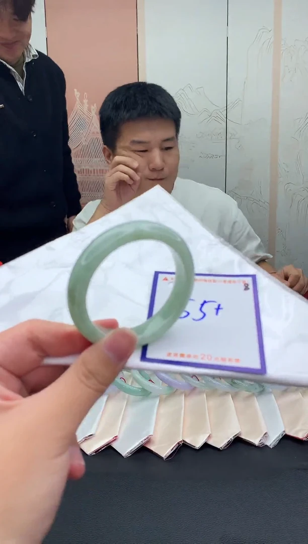 未镶嵌手镯翡翠111111111111111