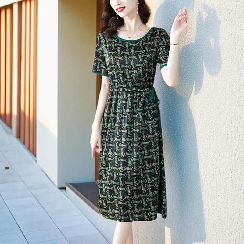 （众衣）11链条短连衣裙气质显瘦复古