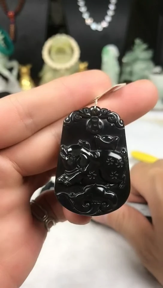 合金黑曜岩颈饰生肖猪