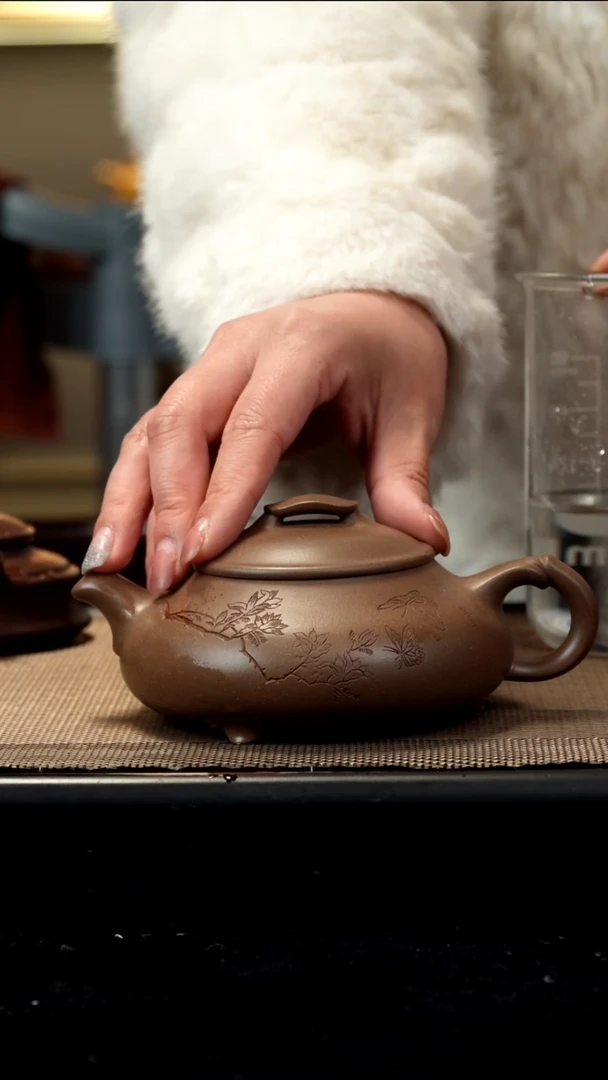 紫砂茶盏清灰紫泥刻绘简瓢240CC