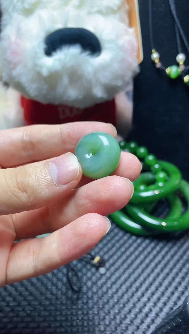 颈饰未镶嵌和田玉和田玉碧玉粉青猫眼平安扣