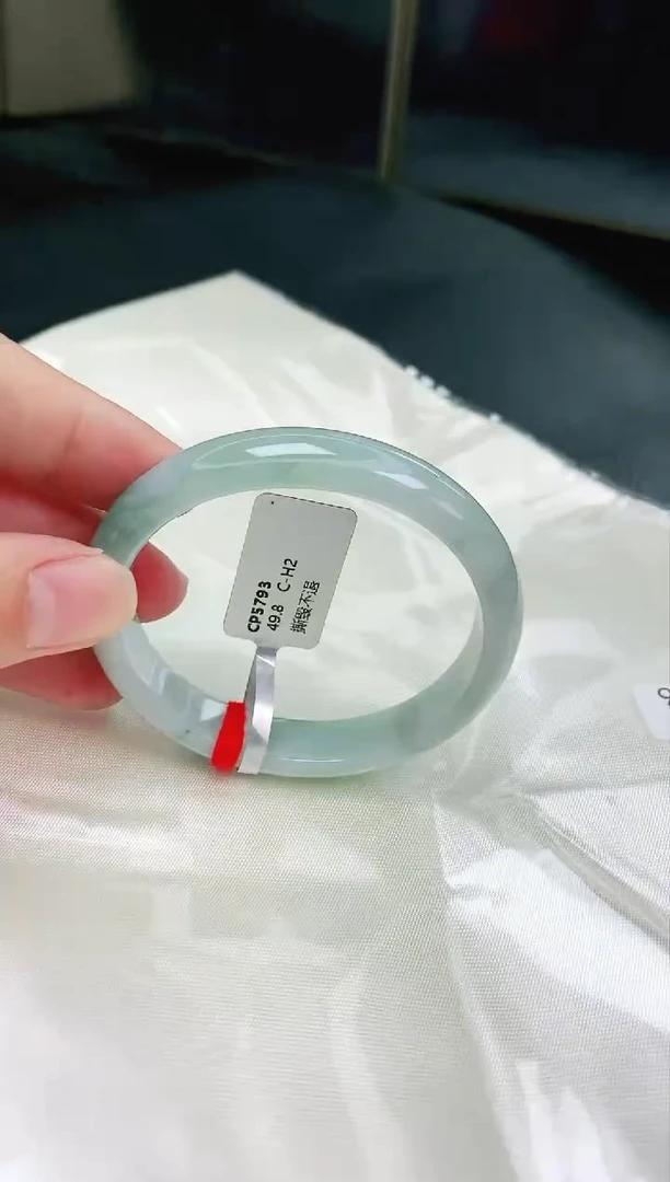 未镶嵌手镯翡翠缅甸天然A货翡翠手镯