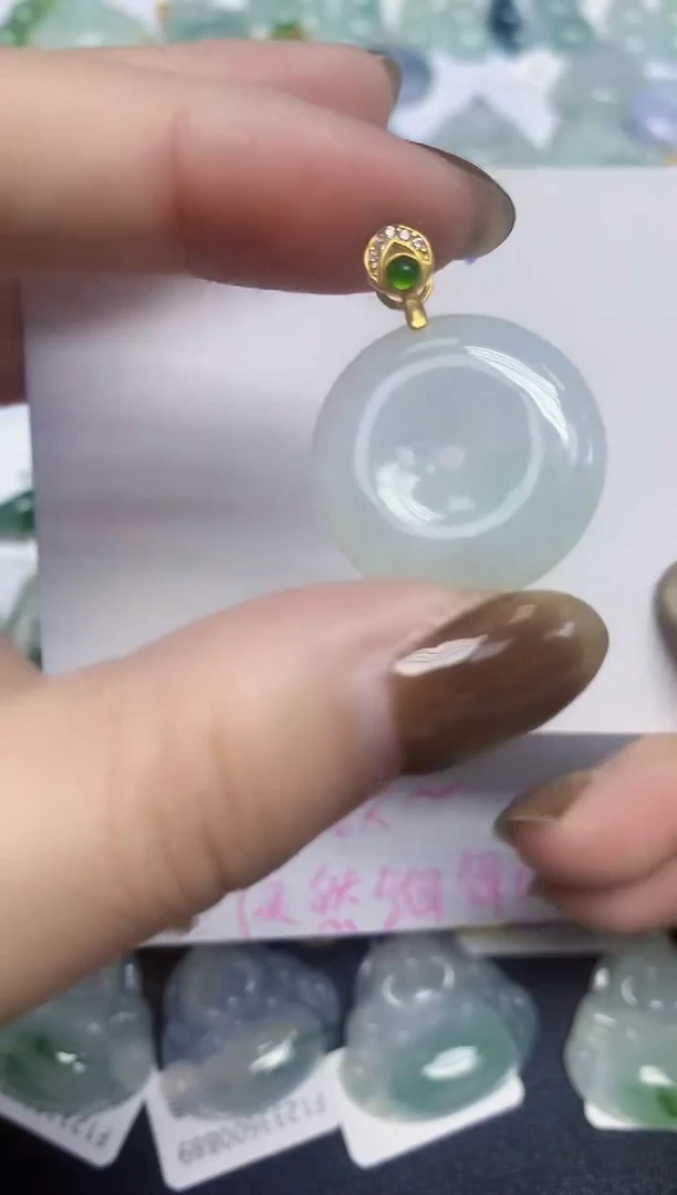 颈饰未镶嵌翡翠天然缅甸翡翠A货翡翠百元以上9元证书费自理