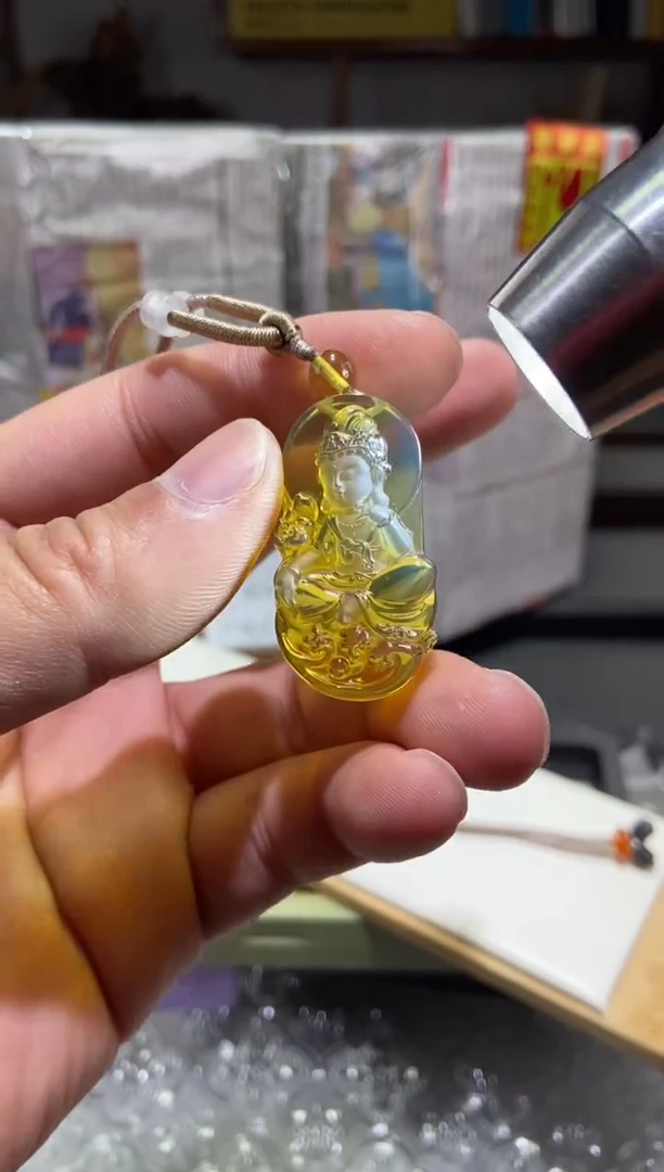 琥珀颈饰未镶嵌大势至宝宝佛