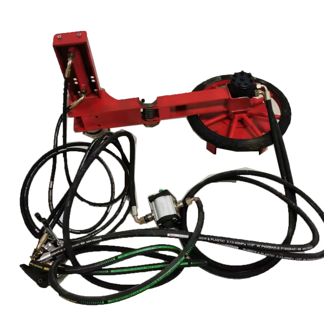 果园避让除草机，