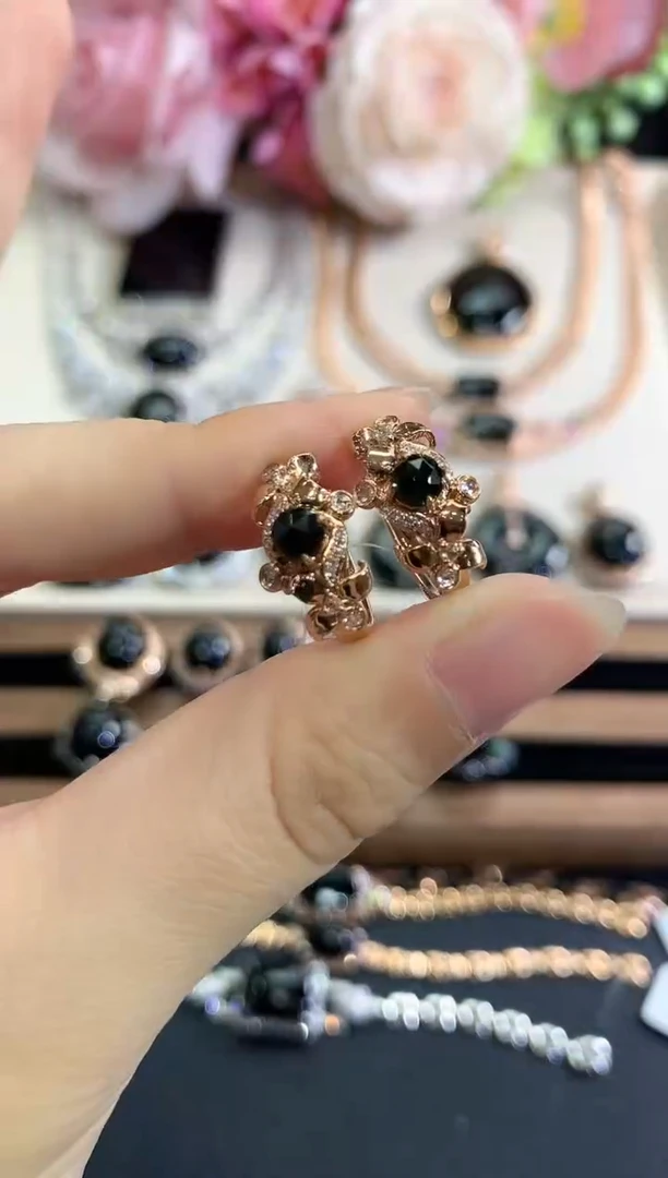 18K金镶嵌翡翠耳饰b75