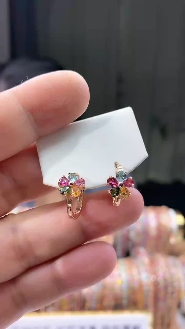 【闪购商品】碧玺耳扣银S925镶嵌534543453543