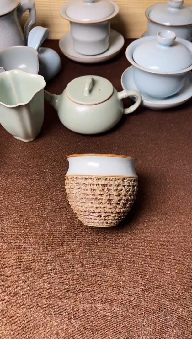 清仓福利-全品云雾月白釉重工水缸杯