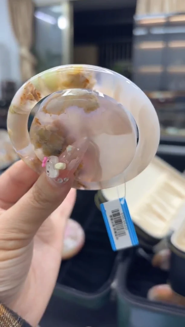 未镶嵌手镯石英质玉29(59圈赠送镯心)