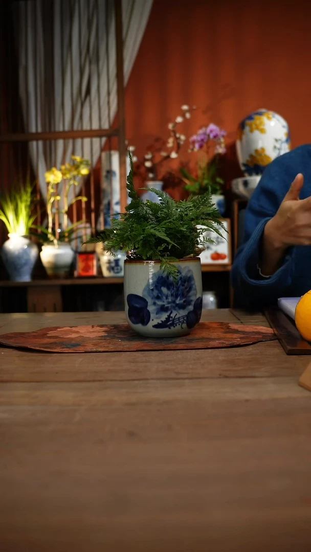 当代高温釉下彩手绘陶瓷餐具